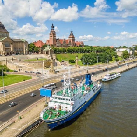 Black Pearl De Luxe Apartments View Kaskada Щецин Екстер'єр фото